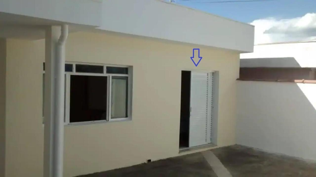 Homestay Residencial Com Entrada Independente Em